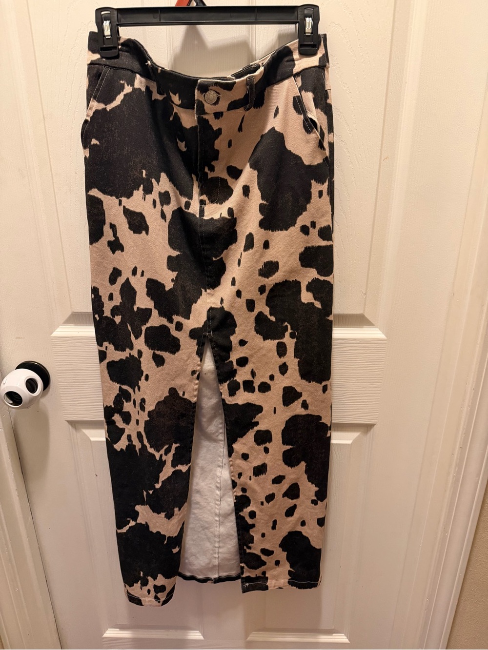 Missguided + Cow Print Pencil Skirt in Black & Cream